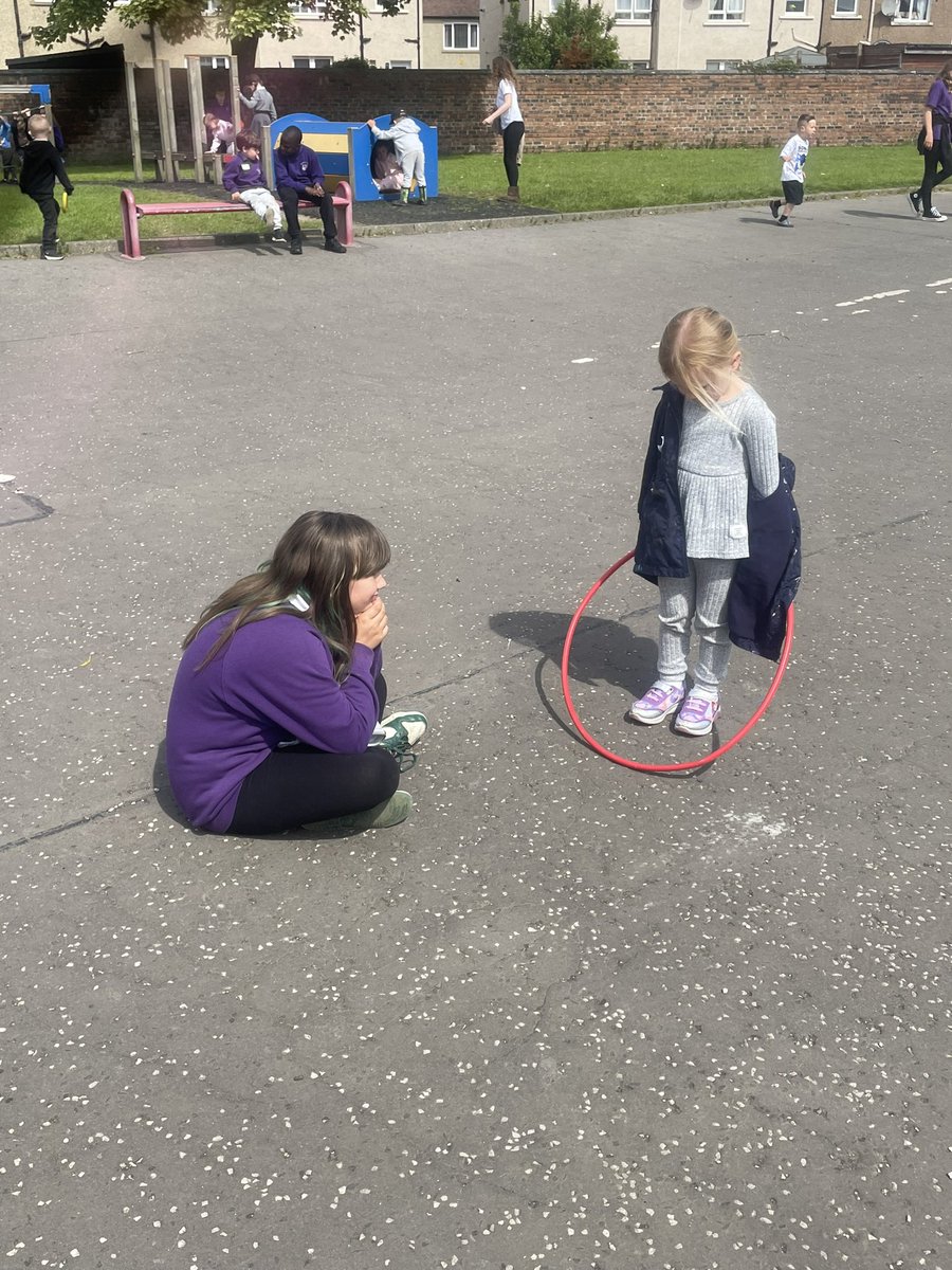 bps_one's tweet photo. Today we met our Playground Buddies 💜👧🏻👦🏾👩‍👧‍👦@beanxnursery https://t.co/u9oaYLcFc9