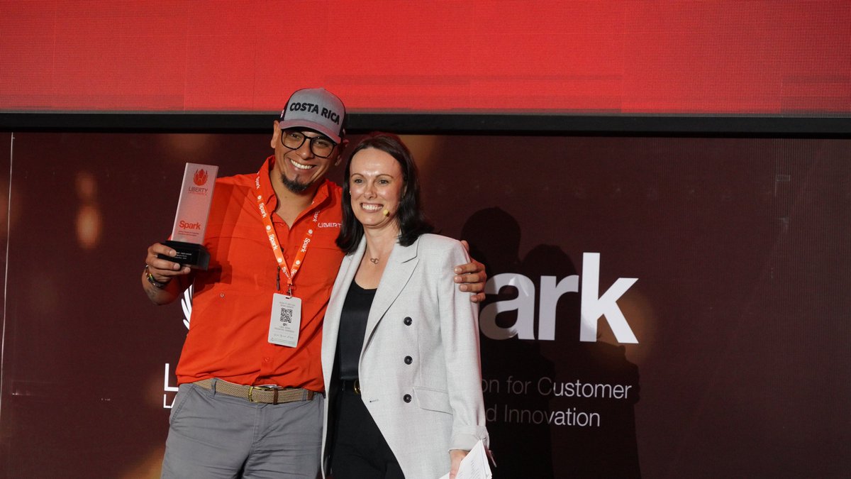 libertylatam's tweet photo. Our CPO, #KerryScott recognized and celebrated our people today at #LLASpark2024 by presenting awards like Best Sales Agent, Best Care Agent, Best Tech Expert, and more!

Congratulations to the winners!

#WeAreLLA #CustomerService #Innovation https://t.co/wviOdWh7cI