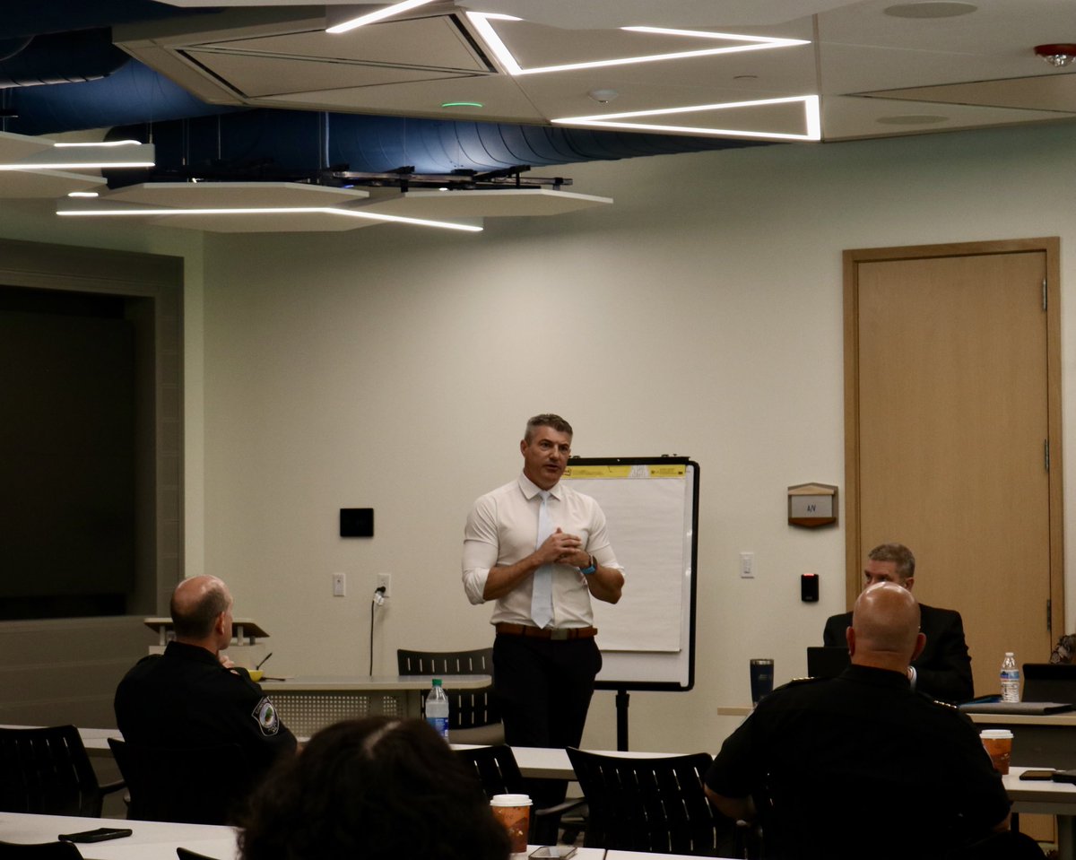 ChrisBrightNH's tweet image. Today, I spoke at the New Hampshire Chiefs of Police meeting in Concord. It was an honor to address these leaders who, along with their department officers, selflessly protect and serve their communities each and every day. They deserve our support and appreciation.
#NHPolice