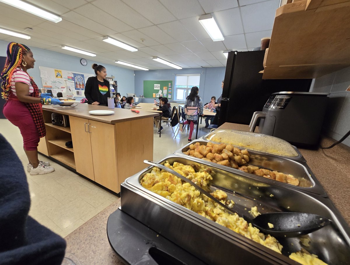 Mr. Bryce tweet media