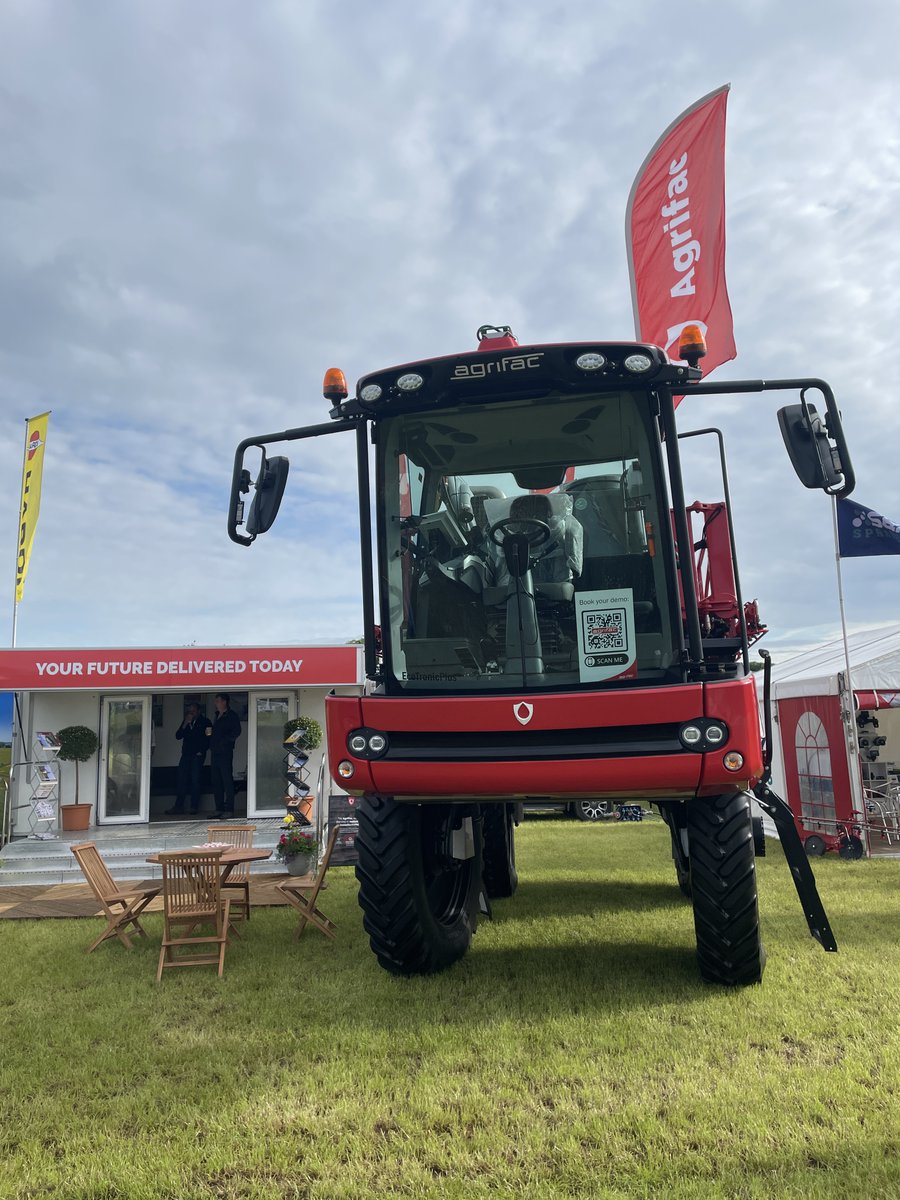 Missed us at #CerealsShow yesterday? Catch us today until 4:30pm in the Sprays and Sprayers Area! 

Visit stand 918b to see our Condor V &amp; book your on-farm demo. Plus grab one of our famous big shopper bags! 🤩👋 

#CerealsShow #Agrifac #CropSprayer #SprayerSpecialists