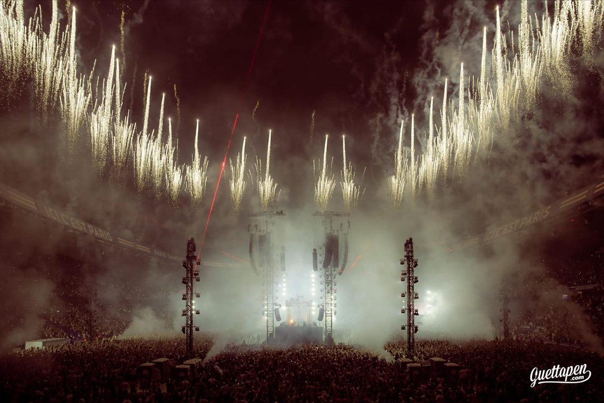 Guettapen's tweet image. Il y a 2 ans jour pour jour, @djsnake remplissait le Parc des Princes 🐍

Prochaine étape : le stade de France le 10 mai 2025 🇫🇷

📸 @sebdevinc | @Guettapen