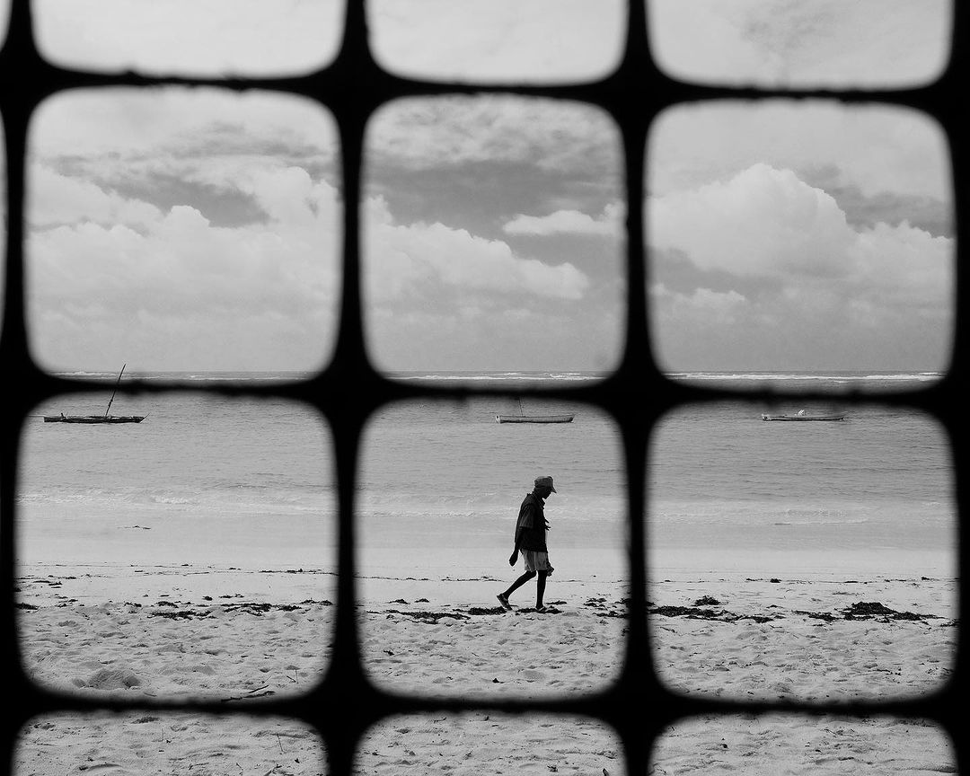 _SPCA's tweet image. Images taken by IG: tommieominde (Kenya). We want to see your street photography in all kinds of style. Tag us on your photos #streetphotographyAFRICA and follow us on
@_SPCA
for your chance to be featured.