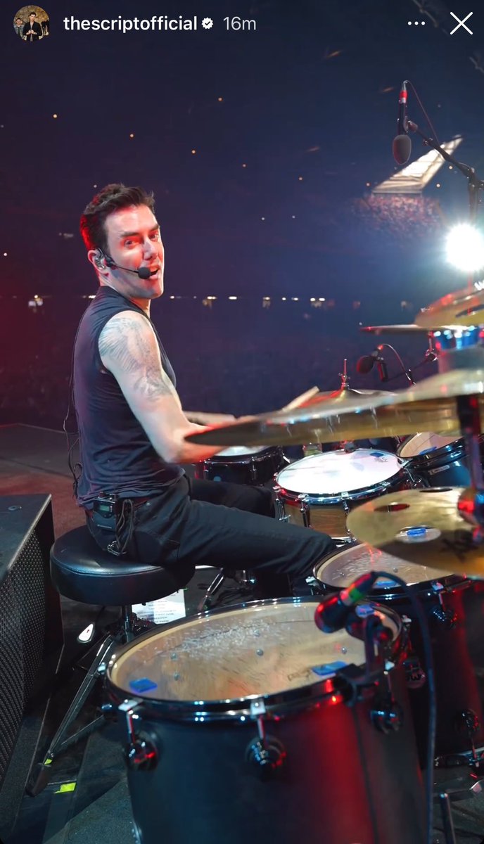 emma_script's tweet photo. @glenofthepower awww G smiling is my favourite π€© looking good mr power πππ₯π₯ @glenofthepower @glenofthepower @glenofthepower @thescript @thescript #thescriptpink https://t.co/Gu55qpWJ1y