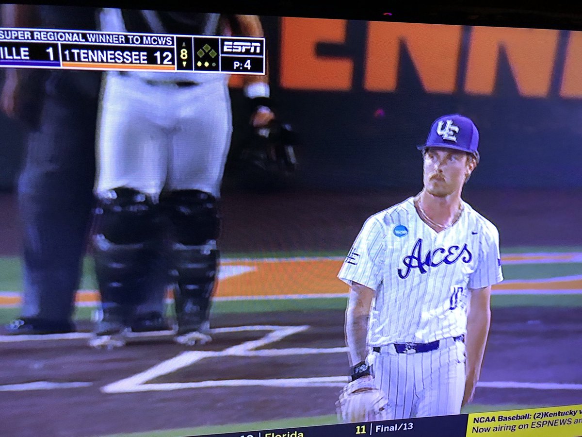 elainemittleman's tweet photo. Jace Kressin pitching for the Aces. ⁦@UEAthleticsBASE⁩ ⁦@JaceKressin10⁩ https://t.co/AgssL92YIh