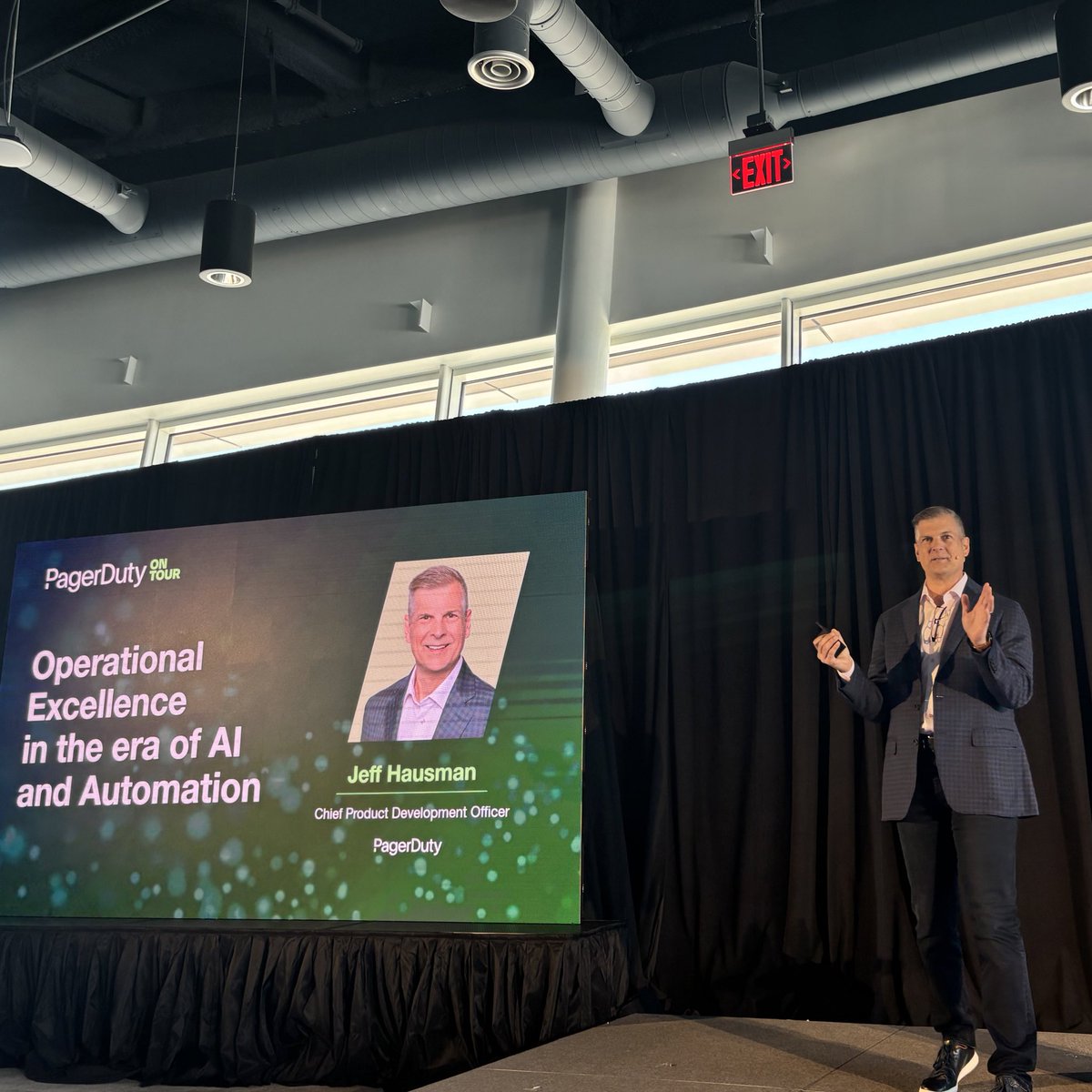 What a wonderful start to #PagerDutyOnTour San Francisco! 🌁

Our CMO <a href="/kpcalvert/">Katherine Calvert</a> kicked us off with welcome remarks, followed by a chat between our CEO <a href="/jenntejada/">Jennifer Tejada</a> &amp; <a href="/SnowflakeDB/">SnowflakeDB</a>’s Sunny Bedi on digital transformation, as well as a product keynote from our CPDO, Jeff Hausman.