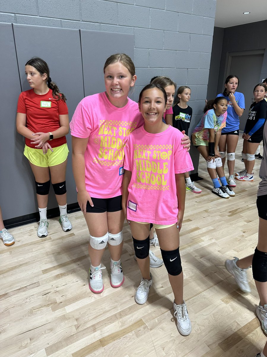 WGHS_VB's tweet photo. Day 2 was full of fun.🤩 Today we talked about our core value of DEDICATION. The campers had great responses with examples of dedication and how being dedicated can positively impact our teammates. Thank you to the athletes for leading the character talk.💙🐾🏐 #INAM #WGVB #BTL https://t.co/bIfQal0ZXl