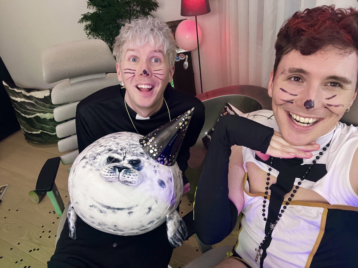 danielhowell's tweet image. we sang we yapped we sinned and our charity stream raised over $83,000 for palestine AGAIN - thank you for making this the most special birthday of my life