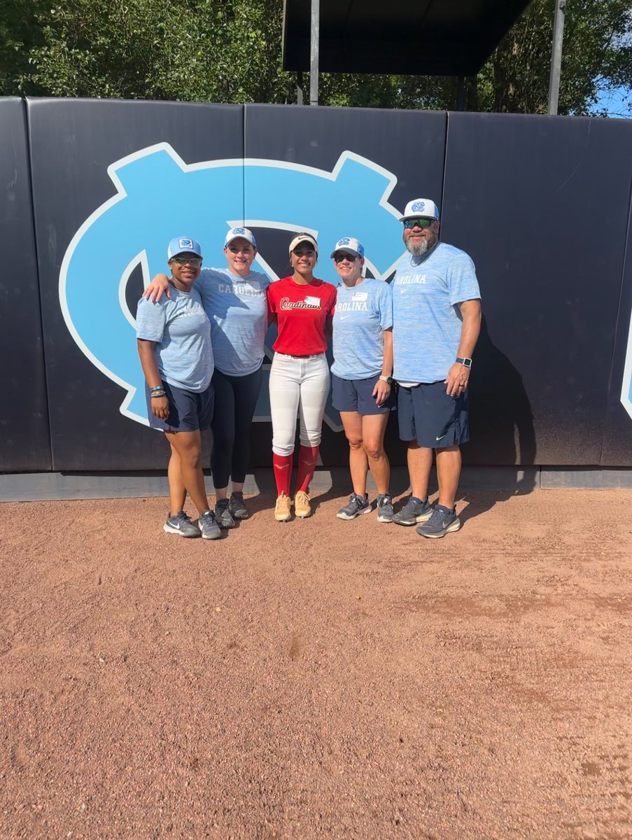 Sydney (@sydhorton12) on Twitter photo Had so much fun this weekend in Chapel hill with my future teammates and coaches! <a href="/UNCSoftball/">Carolina Softball</a> #goheels Had so much fun this weekend in Chapel hill with my future teammates and coaches! <a href="/UNCSoftball/">Carolina Softball</a> #goheels
