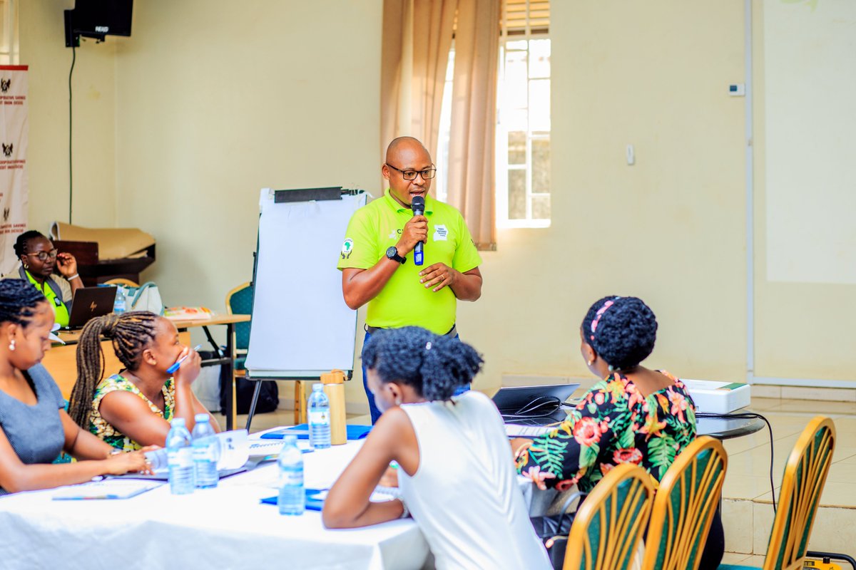 uwmprogram2's tweet photo. Every worker deserves to operate in an environment that effects action to prevent risk, protect and promote the mental health of its workers.  @mentalhealthuganda @butabika1955 @MinofHealthUG @wellbeingafrica @FreeMindHive @uwonet @GovUganda https://t.co/F3xCPjHMiR