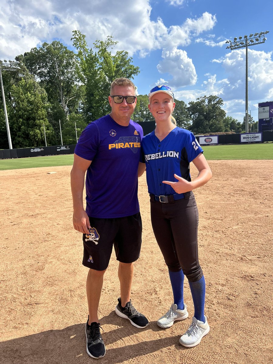 Had a great time at the ECU camp today 

<a href="/kianarae20/">Kiana Quolas</a> <a href="/ShaneWinkler/">Shane Winkler</a> 
<a href="/ecu__softball/">East Carolina Softball</a> 

#2026grad