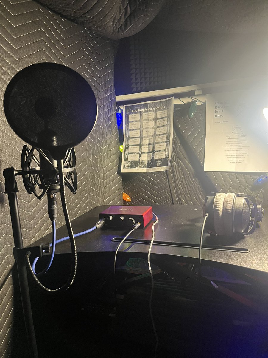 caitlinrrowe's tweet photo. Thank you so so much for doing this, @jordanreyn!! #JRNinja
Hereโs a link to my home studio sample: https://t.co/7A2xW286u5
Mic: Blue Spark
Interface: Scarlett Solo
DAW: Audacity
Thank you again! Happy Pride, yโall! ๐ณ๏ธโ๐โจ https://t.co/8ZKsNkYEwz