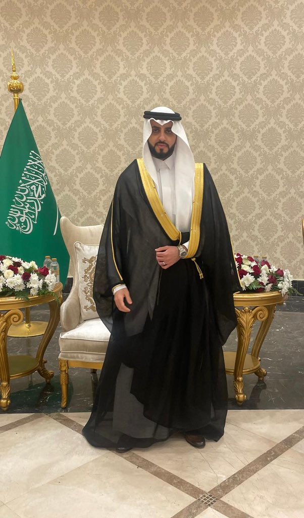 AlSalman_Family's tweet photo. بارك الله لهما وبارك عليهما وجمع بينهما في خير

أُقيم مساء يوم الأحد الموافق ٣ ذوالحجة ١٤٤٥  حفل زواج الشاب / احمد بن العم /عبدالله بن محمد الجردان على كريمة/ علي بن حمد العباد https://t.co/UVThZo6krk