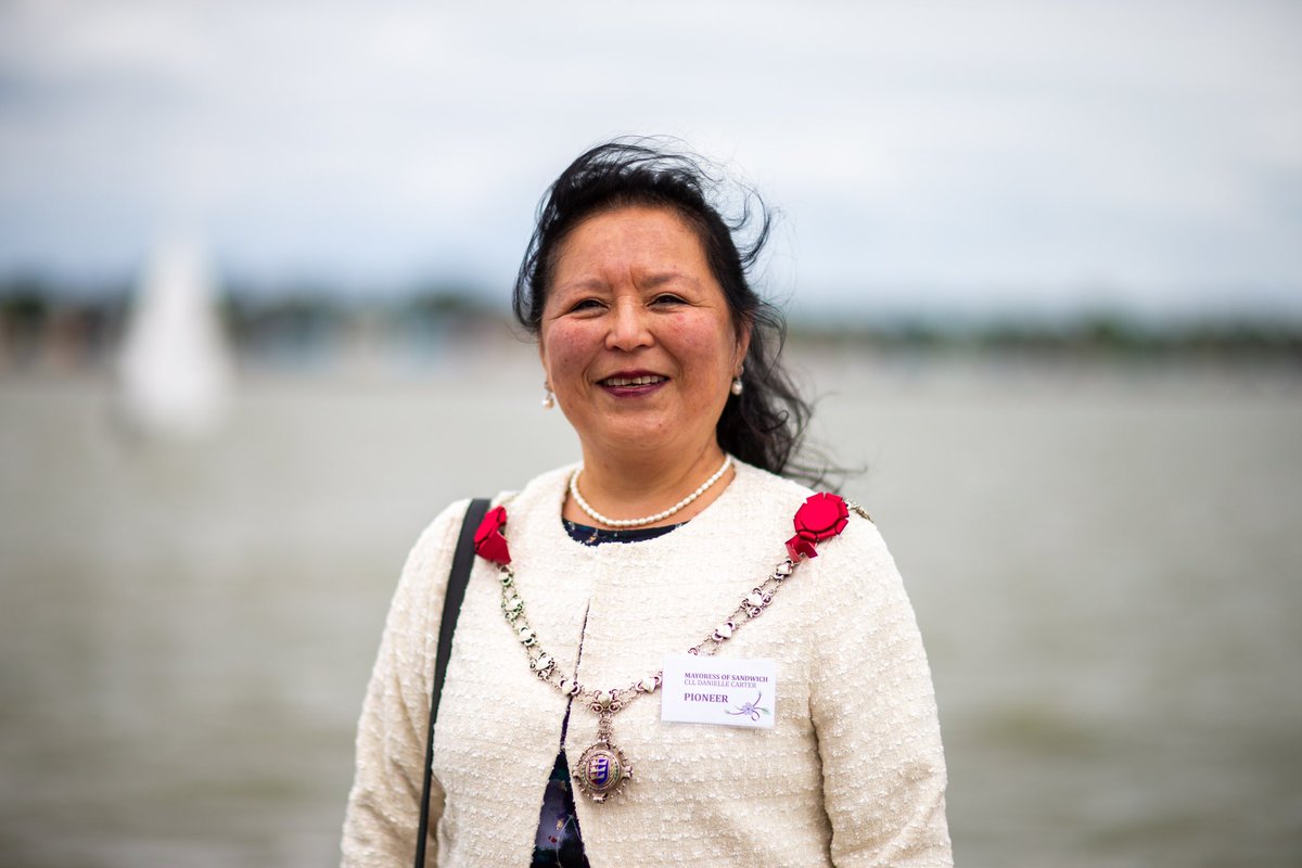 stephenjuk's tweet photo. It was my pleasure to work with the Mayor and event organisers for the historic Blessing of the Waters event which took place at Brightlingsea this past weekend.  Portraits follow in classical headshot style. 
#brightlingsea #essex #blessingofwaters https://t.co/cjrJxHAaFd