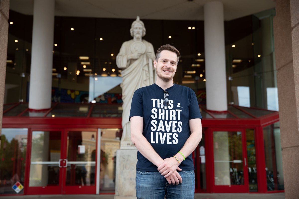 StJude's tweet image. It&apos;s official, @tomgrossicomedy is a St. Jude MVP!

Thank you so much for being so committed to the mission and fundraising over $700,000. You did it! 👏