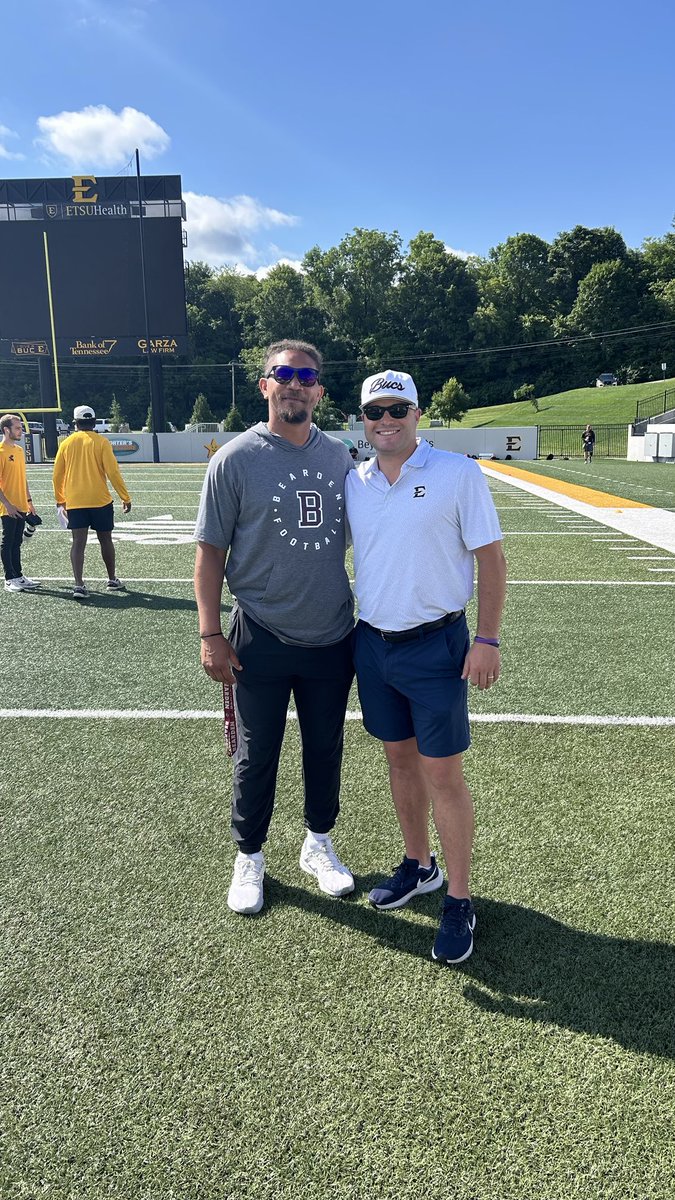 CoachTreLamb9's tweet photo. 1st player I ever officially coached. 2013 TTU QB Darian Stone. Love ya dude. Great player and taught me a lot! https://t.co/R33rS5gyv4