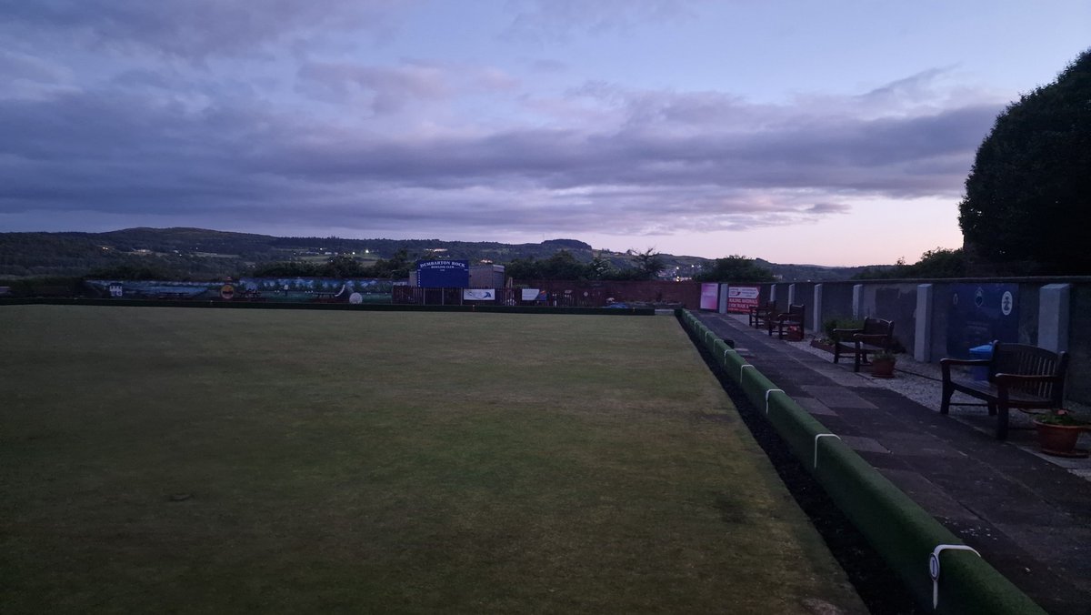 Rock Bowling Club tweet media