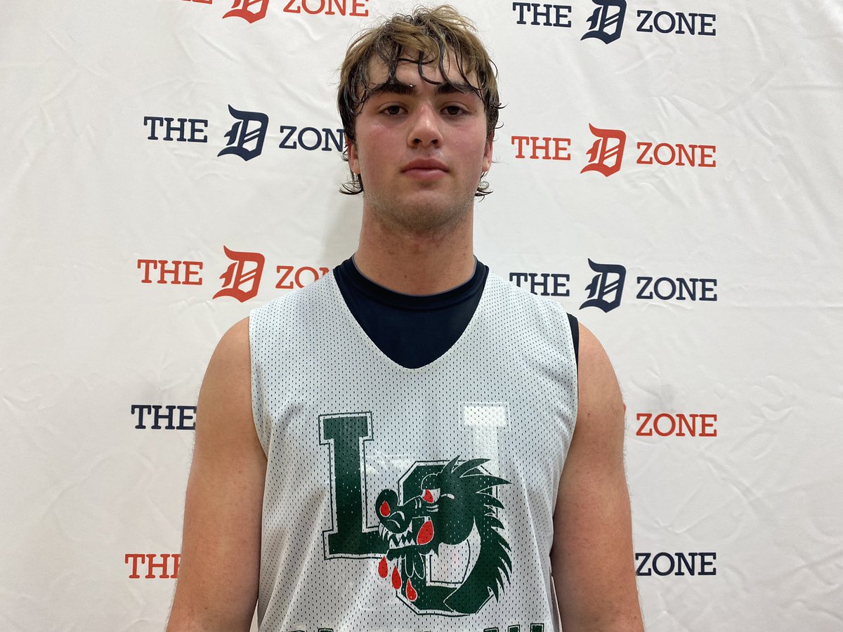 TheD_Zone's tweet photo. Met a lot of new players this past weekend. 

Several football players balled out at The D Zone Shootout. 

These are a few: https://t.co/GQpUCeiI1Z