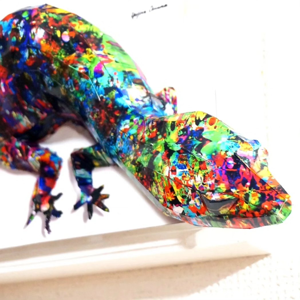 yojin15's tweet image. 本日（2024年6月12日）21:00より、こちらの6作品をGallery LucilleBASEにて販売いたします。
ご興味のある方は下記のリンクをご確認くださいませ🙇

lucille.official.ec

#paperarts #popart #reptile #reptileart #amphibian #contemporaryart #ペーパークラフト #紙アート