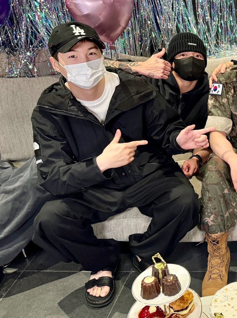 my yoonkook babies LET ME BREATHE