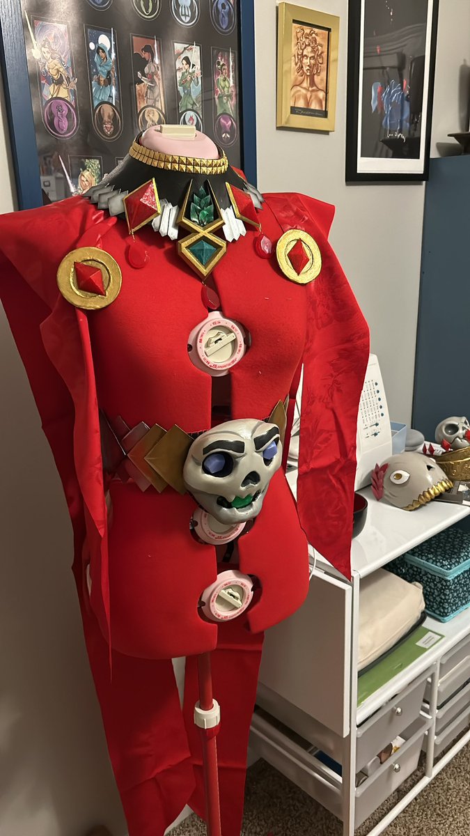 soultchara's tweet photo. @solaheikacos @bitter_hime Not sure if you’ll see this BUT if I could borrow your knowledge, that would be so wonderful! Please see some of the progress I’ve done on this costume https://t.co/4jj2BKxJqg