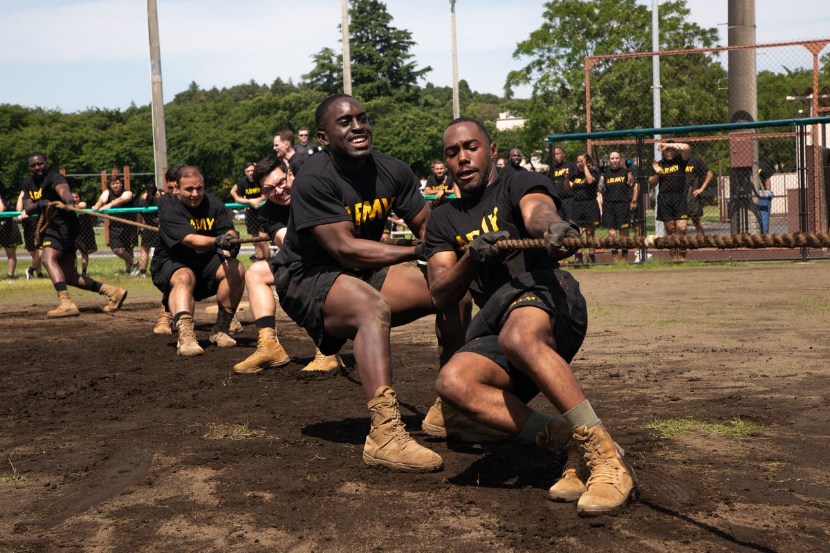 USARJ_PAO's tweet photo. Army Week Day 2: On the afternoon, which was sunny, a Tug of War match was held. Although it was a simple game, it was very exciting as each team showed off their techniques.
#ArmyWeek #ArmyBirthday #ArmyTeam #Soldiers #IchiDan
@USFJ_J @USARPAC @INDOPACOM @DeptofDefense @USArmy https://t.co/hPdI9whYDC