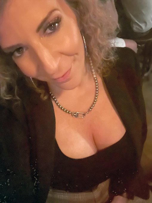 Sweet Dreams 🥰 https://t.co/lrsuGvYGVx<a href="/tag/sneakerhead"class="tags"><span>#sneakerhead</span></a>