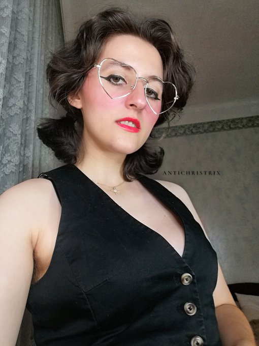 Going LIVE on @MFC again!   https://t.co/AWBPGWJ1Qs https://t.co/A7UidbJsUt<a class="tags" target="_blank" title="On Twitter" href="/?out=eyJ0eXAiOiJKV1QiLCJhbGciOiJIUzUxMiJ9.eyJpYXQiOjE3MzEzNzYwNzgsImlzcyI6InR3cG9ybnN0YXJzLmNvbSIsIm5iZiI6MTczMTM3NjA3OCwiZXhwIjoxNzYyOTEyMDc4LCJyZWRpcmVjdF91cmwiOiJodHRwczovL3R3aXR0ZXIuY29tL01GQyJ9.3g_HA30wKL3j_MN37kd-6YFw5FgMr_O2PyqLPKUnzViQPhEXZMSRrMPJMEOaRTOGwIUvqBWrb3WKDHCjRrRyBQ">@MFC</a>