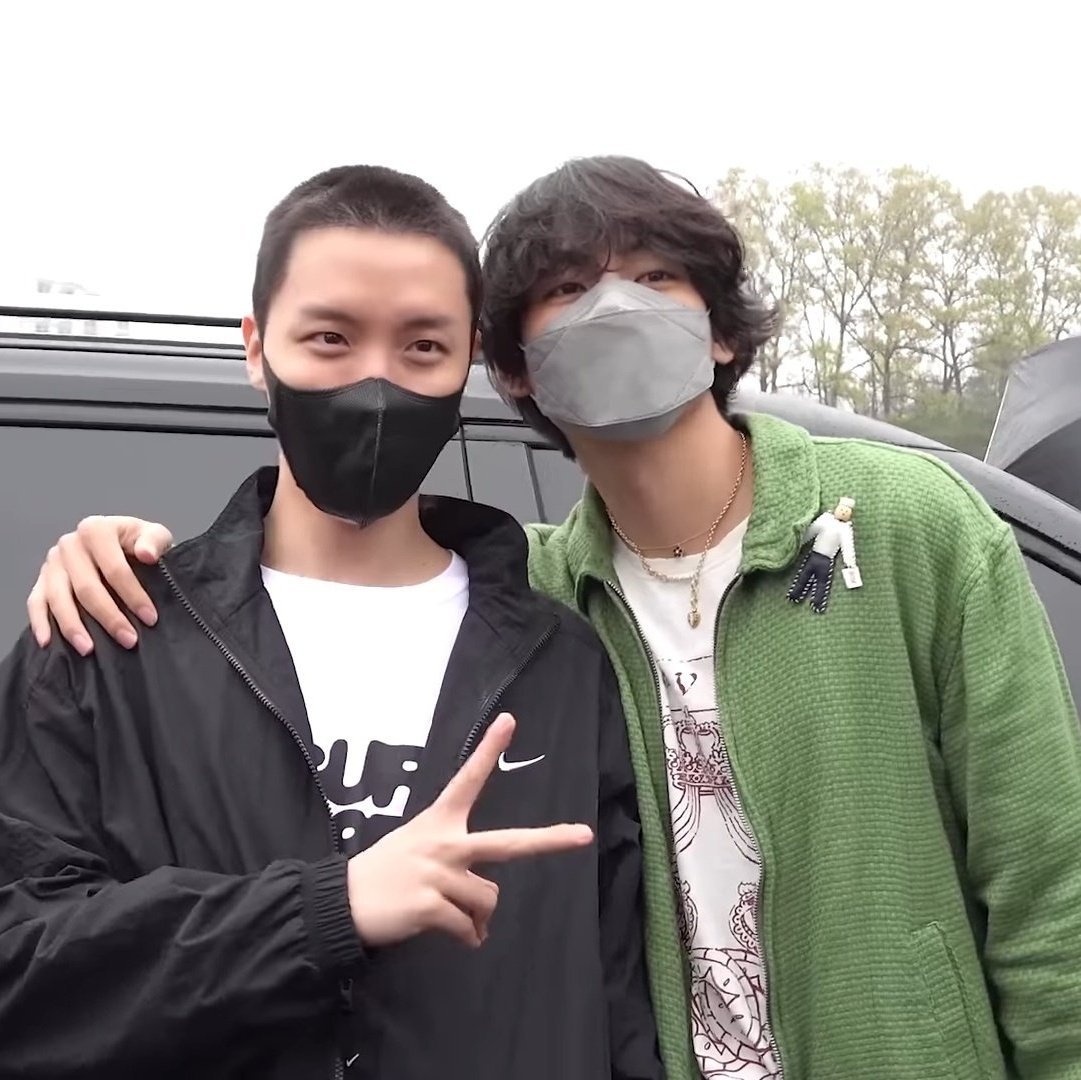 vhopebot's tweet photo. like is this not completely crazy https://t.co/hiIHhzxBJF