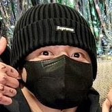 swimsjk's tweet photo. jungkook’s puppy eyes peeking between his beanie and face mask https://t.co/MB4gCM2H95