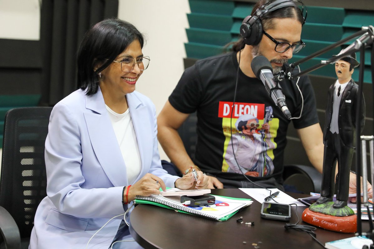 En el marco de la Gran Misión Igualdad y Justicia Social Hugo Chávez, nace el programa Credi-Vida, que acompañará, en el otorgamiento de los financiamientos y créditos, a los emprendimientos económicos y sociales, para los más vulnerables, en aras de generar economías virtuosas.