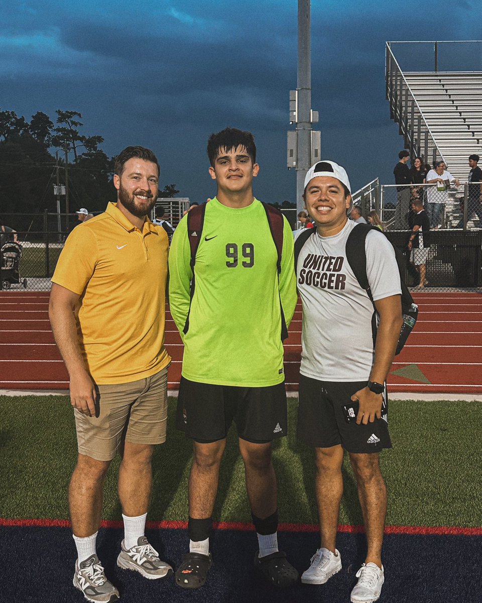 BU Timberwolves Fútbol tweet media