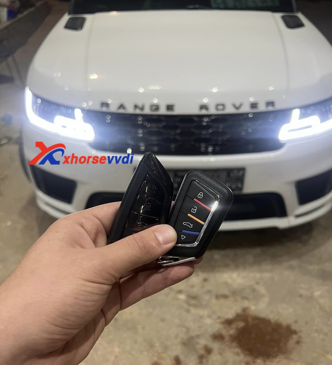 Xhorsevvdi's tweet photo. All keys lost Range Rover 2017 #xhorse vvdi2 ✅✅✅
📸 محمود جويحان
#vvdiprog #vvdi2 #allkeylost #keyprogramming #rangerover https://t.co/w5fkoV329W