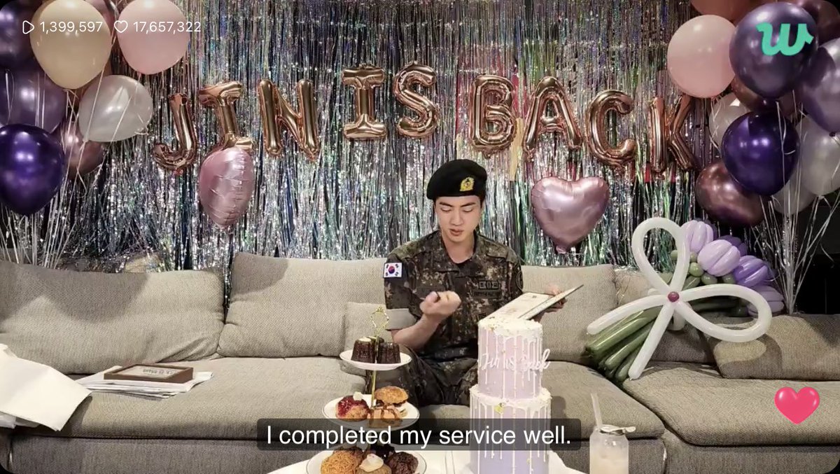 GetMeCFaith's tweet photo. @eternalhyyh @theJINPRlNT He was mighty proud ☺️💜 https://t.co/6nMAjDSwEE