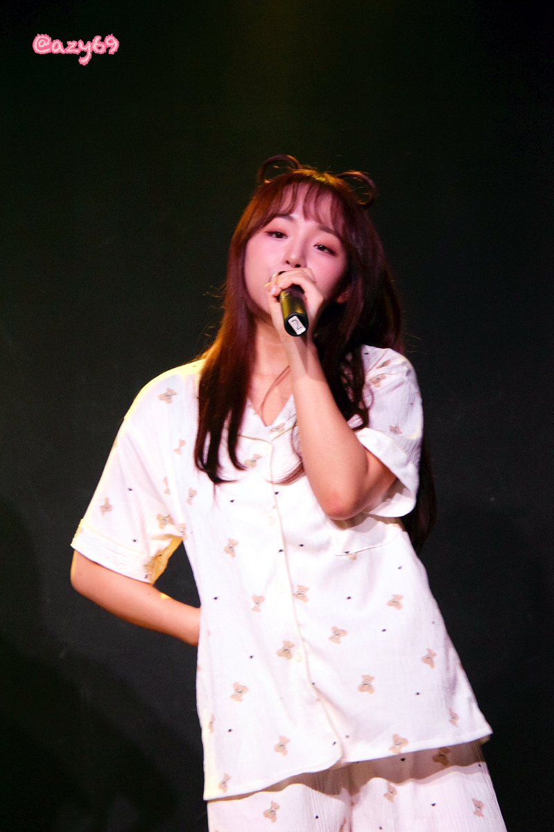 azy69MASAKINTA's tweet photo. 240530 SATURDAY LIVE パジャマデー1部
ユキちゃんとアヨンちゃん

#세러데이 #SATURDAY #セロデイ
#유키 #YUKI #ユキ
#아연 #AYEON #アヨン https://t.co/66MT4UTbYq