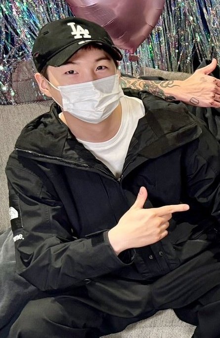 YOONGlYOONGI's tweet photo. QLFJWJKWKWLFLWW YOONGIIIIIIIIIIIII🤏🏻😭😭😭😭😭😭😭😭😭😭😭😭😭😭😭😭😭😭😭😭😭😭😭😭😭😭😭😭😭😭😭😭😭😭😭😭😭😭😭😭😭😭😭😭😭😭😭😭😭😭😭😭😭😭😭😭😭😭😭😭😭😭😭😭😭😭😭😭😭😭😭😭😭😭😭😭😭😭 https://t.co/UXbsfziKD9