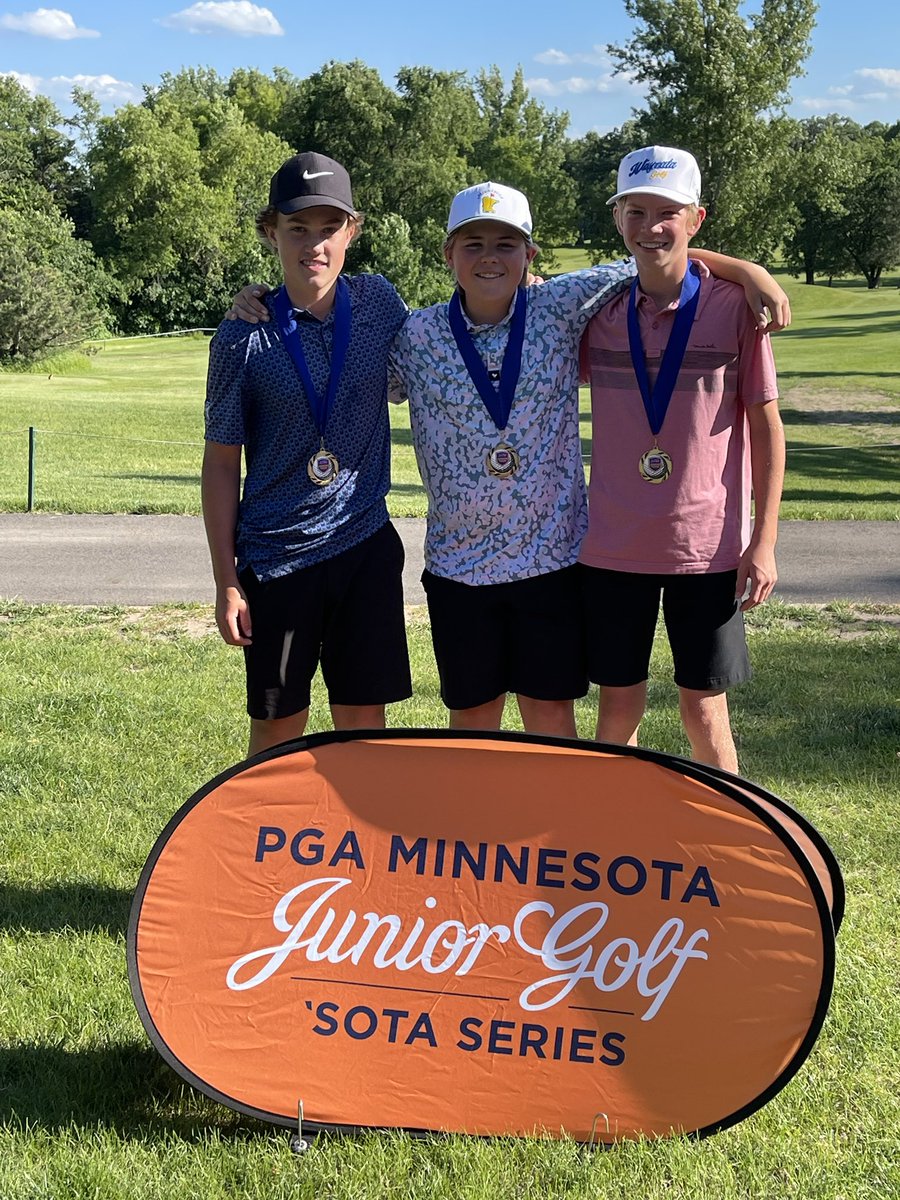 gr8stAmhero's tweet photo. @MGBoysGolf https://t.co/ofvdr45djk