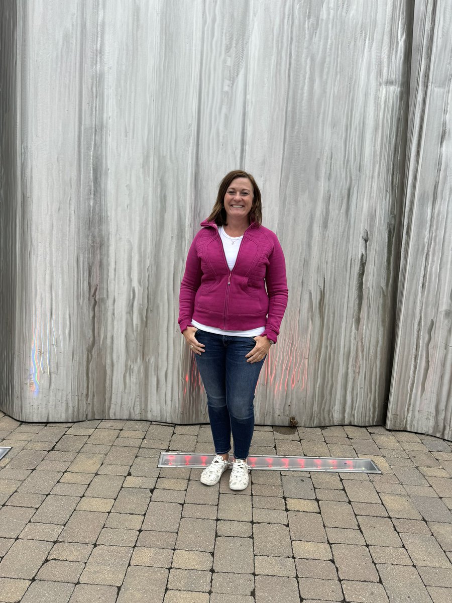 Time away with my mom is always a blessing! #Family #priceless #Niagarafalls