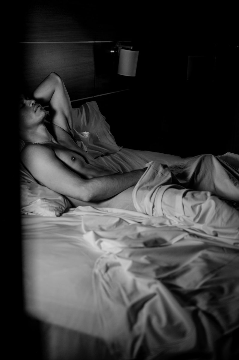 RT if u wanna get in bed with me 😉