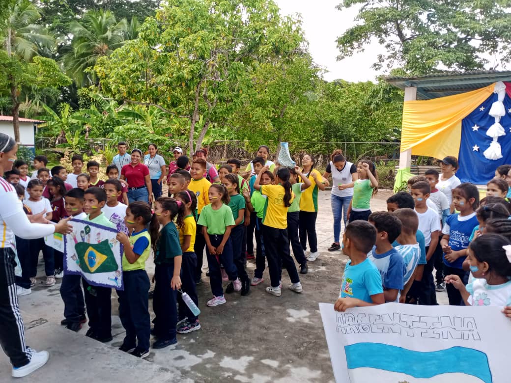 Gestion Comunicacional CDCE Bolivar tweet media