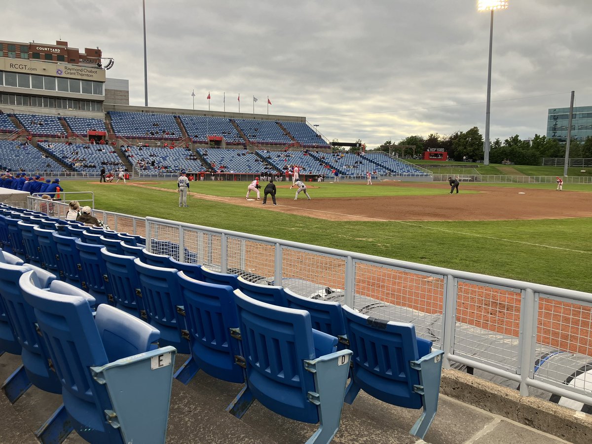 shardo33's tweet photo. #OttawaTitans
#MightCatchABall⚾️
#2x50/50Winner
#BingoNight
#HereToStay https://t.co/wlENPuFv72