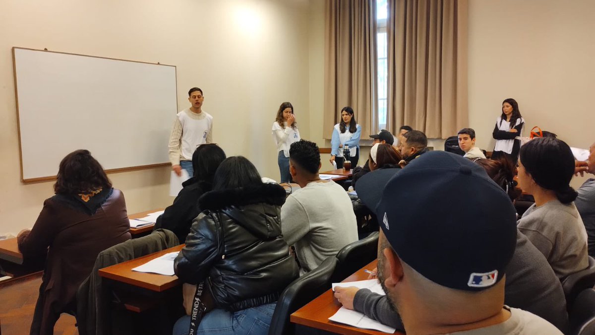 🌟 Se llevó a cabo un taller sobre inserción laboral en San Miguel 
📅 En el marco del Service Day de <a href="/jpmorgan/">J.P. Morgan</a> , junto al Servicio Jesuita a Migrantes, más de 40 personas participaron y recibieron información vital sobre sus derechos laborales al ingresar al mercado de trabajo.