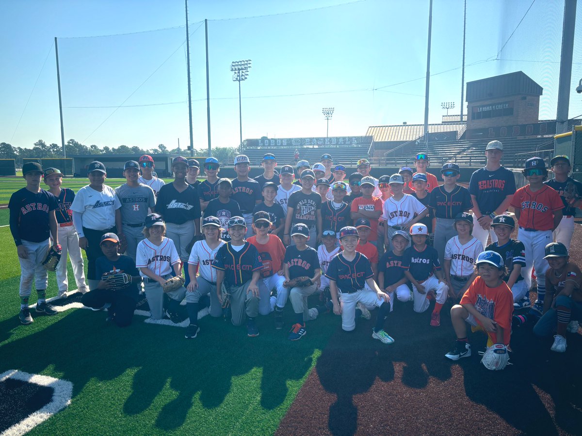LanghamBaseball's tweet photo. @astros Day at the 2024 Lobos Summer Camp @langhamcreekhs.

These ball players were up early supporting their favorite team playing the greatest sport in the world.

Hard work while having fun… can’t ask for anything more on this hot June day!

#THIS_IS_HOME

#GoLobos

#GoAstros https://t.co/TfXk1fEXB7
