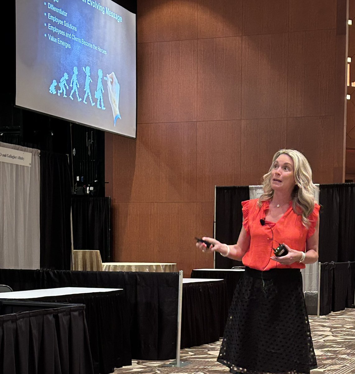 DonPMeyer's tweet photo. Heather Sperduto and Meghan Hinck from @NJCPA premier partner @ADP officially kick off the NJCPA Convention &amp; Expo at the @BorgataAC with their session “The Art of Storytelling” #NJCPA24 https://t.co/un3q18YNxI