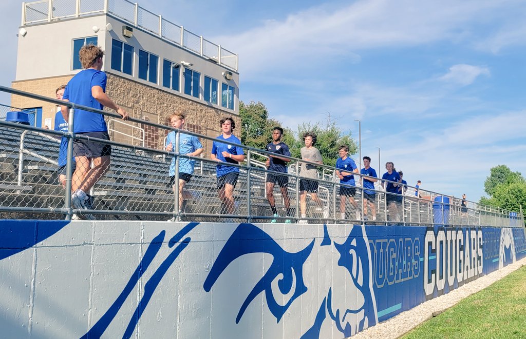 LuHiBoysSoccer's tweet photo. Even if you're injured, you can still encourage your teammates and support them while running stairs. Sometimes it's the little things have an outsized impact. #CougarWay #BuildThemUp https://t.co/aRlFoWDxt8
