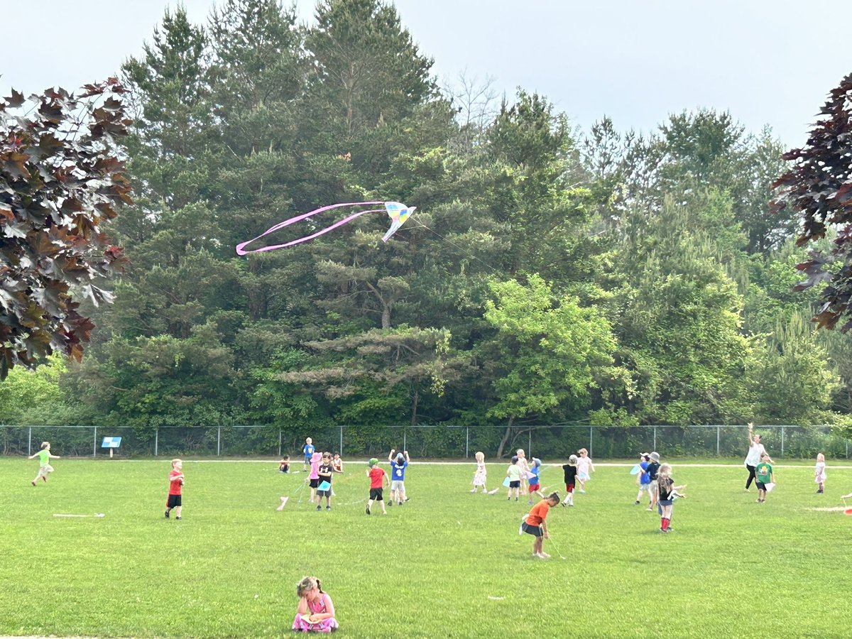 Lisa Saunders (@lesaundersyaho1) on Twitter photo Our Kindie classes are counting down the days using the alphabet! Last week kite day proved to be a big hit!!! <a href="/AHarrisonSCDSB/">Amanda Harrison</a> <a href="/GjacobsG/">GLJacobs</a> @CMESWolfPack <a href="/SCDSB_Schools/">Simcoe County District School Board</a> <a href="/SCDSBey/">SCDSB Early years</a> Our Kindie classes are counting down the days using the alphabet! Last week kite day proved to be a big hit!!! <a href="/AHarrisonSCDSB/">Amanda Harrison</a> <a href="/GjacobsG/">GLJacobs</a> @CMESWolfPack <a href="/SCDSB_Schools/">Simcoe County District School Board</a> <a href="/SCDSBey/">SCDSB Early years</a>
