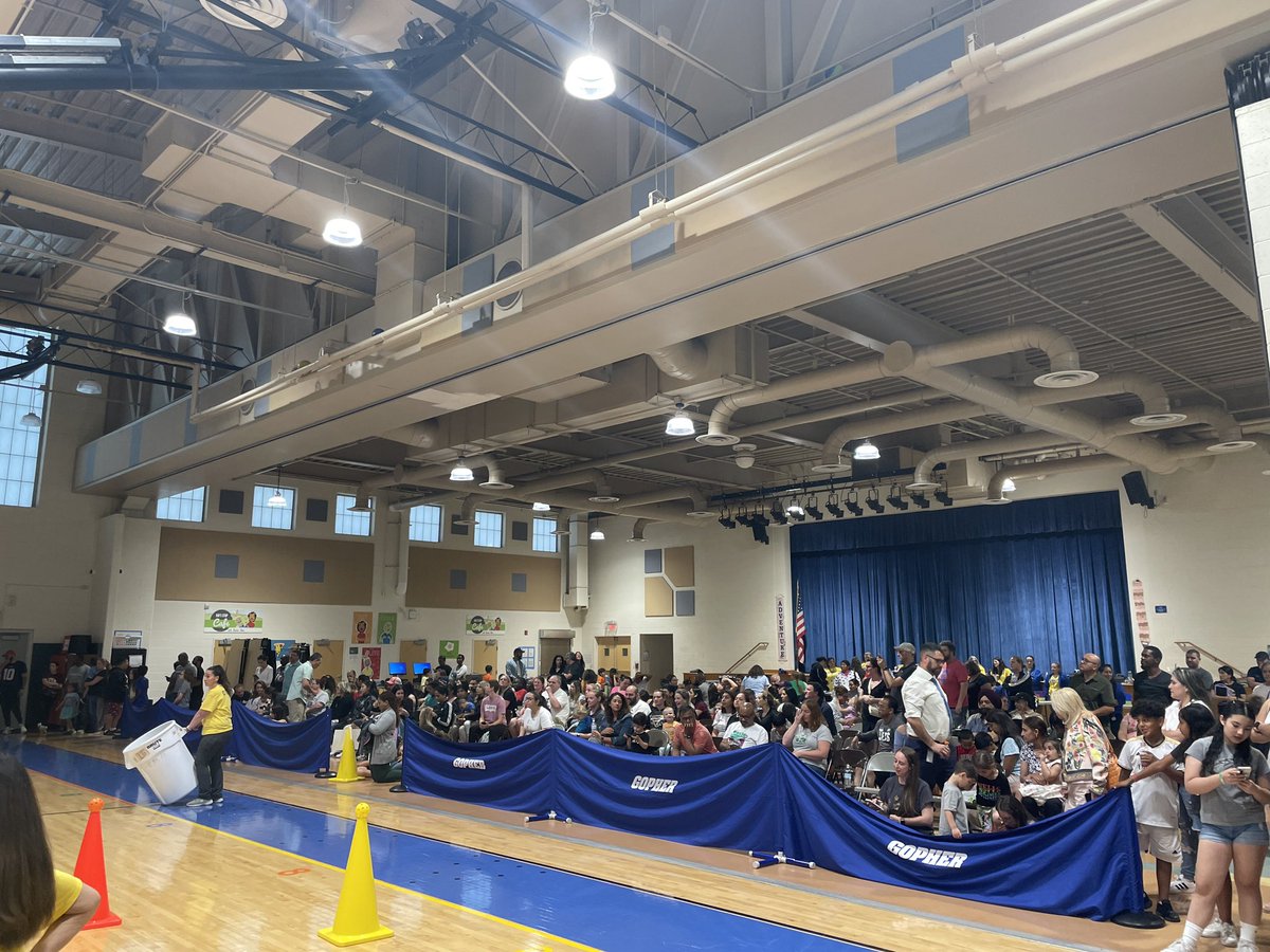 mr_mtozzi's tweet image. Planet Ball at #EMKPRIDE @NicoleFoulksEMK