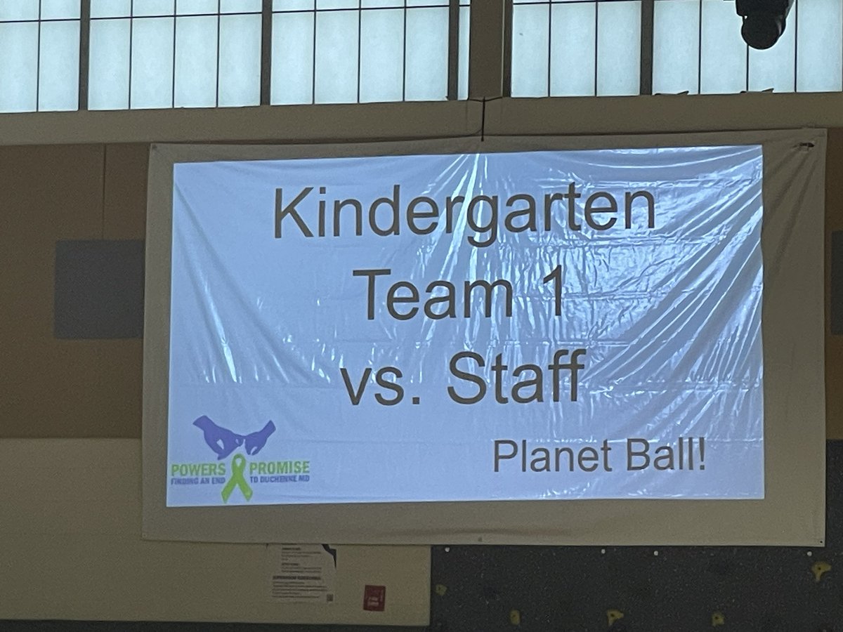 mr_mtozzi's tweet image. Planet Ball at #EMKPRIDE @NicoleFoulksEMK