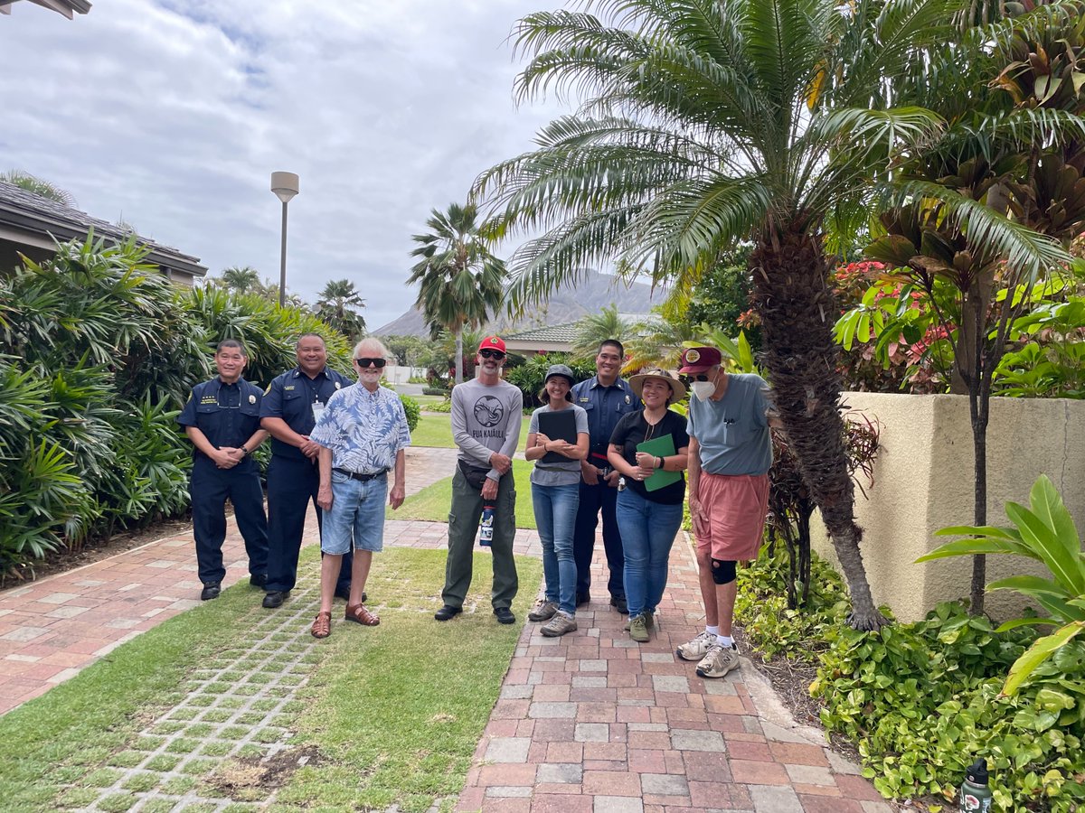 HawaiiWildfire's tweet photo. Two more Community Hazard Assessments are done! Check out these communities taking the first steps to become Firewise. Thank you Maui FD, HNL FD, and DLNR DOFAW for supporting us with these.
#QueensGateII
#IslandandBluffs
#WildfireReadyHI #HawaiiFirewise https://t.co/LV5vLofrKl
