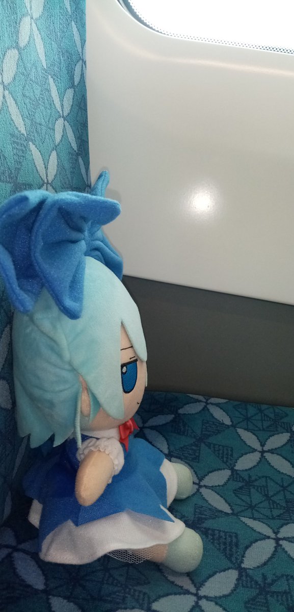 asteroooooo's tweet image. cirno on the train with me